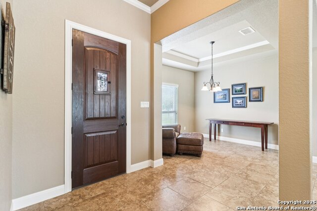 164 Abrego Lake, Floresville, Texas image 8
