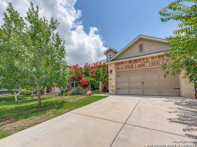 131 Ruger Path, New Braunfels, Texas image 1
