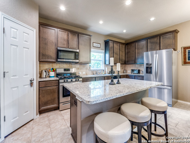 131 Ruger Path, New Braunfels, Texas image 10