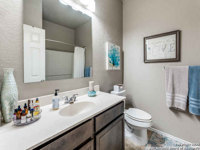 131 Ruger Path, New Braunfels, Texas image 16