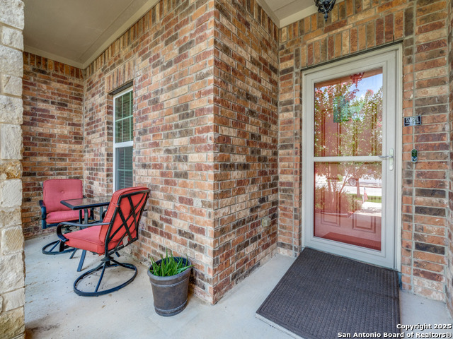 131 Ruger Path, New Braunfels, Texas image 3