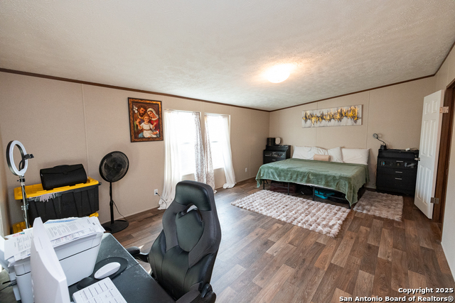 934 7th, Floresville, Texas image 11