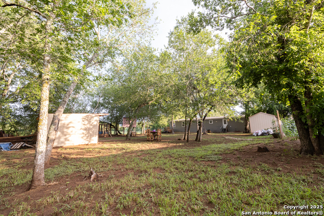 934 7th, Floresville, Texas image 28