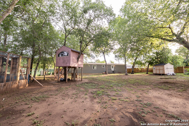 934 7th, Floresville, Texas image 35