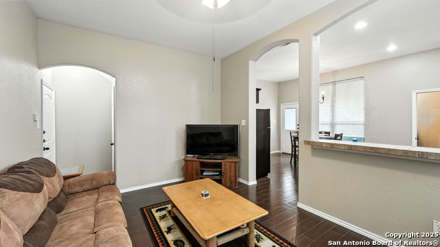 957/959 Floating Star, New Braunfels, Texas image 14