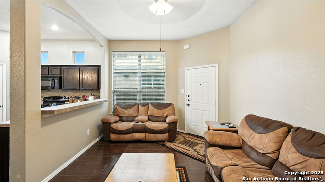 957/959 Floating Star, New Braunfels, Texas image 16