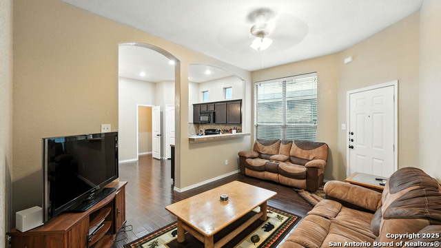 957/959 Floating Star, New Braunfels, Texas image 17