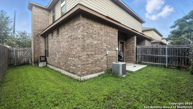 957/959 Floating Star, New Braunfels, Texas image 29