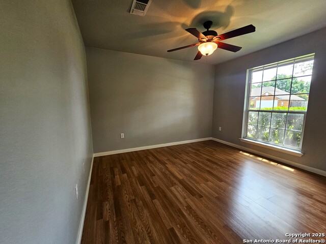 632 Garnet, Seguin, Texas image 19
