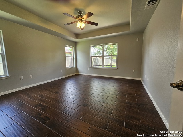 632 Garnet, Seguin, Texas image 21