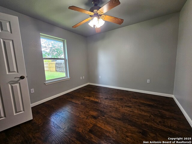 632 Garnet, Seguin, Texas image 29