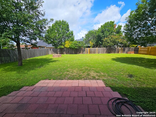 632 Garnet, Seguin, Texas image 35
