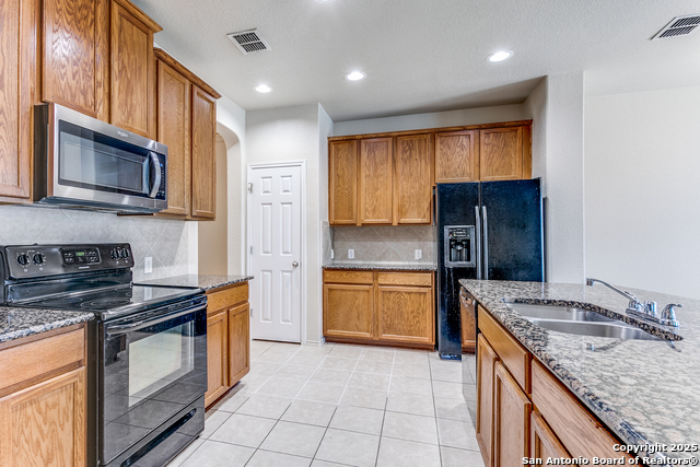 209 Country Vale, Cibolo, Texas image 10