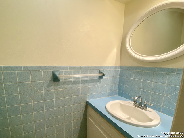 505 Pierce, Burnet, Texas image 14