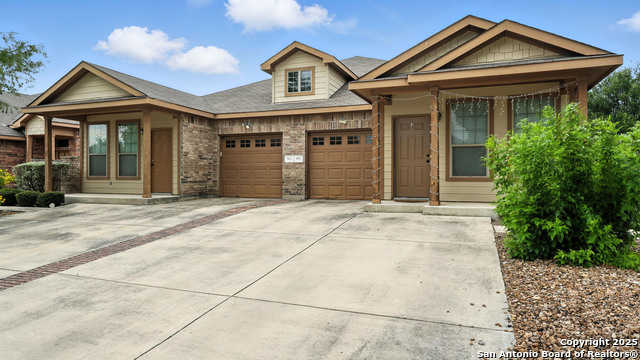 557 Creekside, New Braunfels, Texas image 1