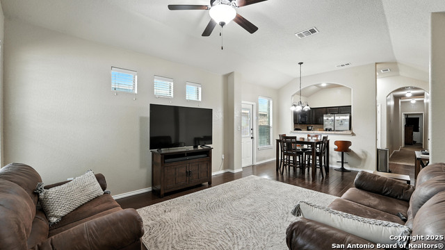 557 Creekside, New Braunfels, Texas image 15