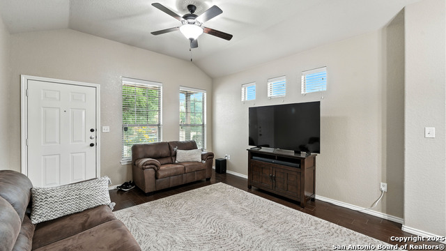 557 Creekside, New Braunfels, Texas image 19