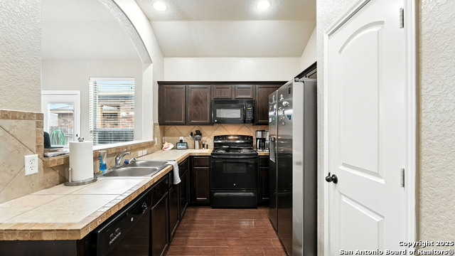 557 Creekside, New Braunfels, Texas image 26