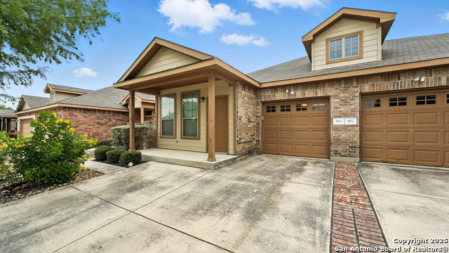 557 Creekside, New Braunfels, Texas image 4