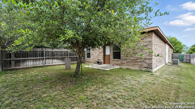 557 Creekside, New Braunfels, Texas image 49