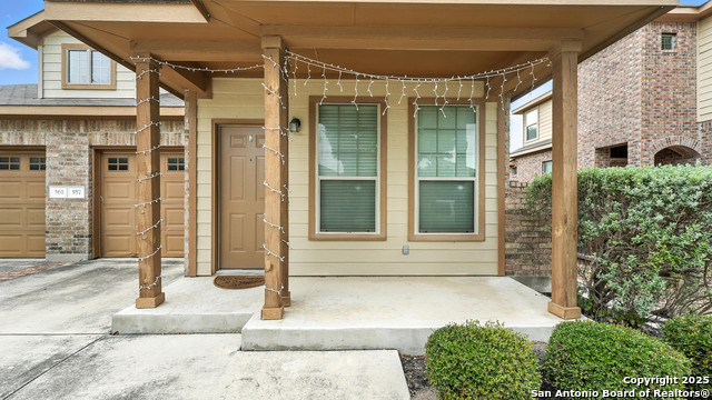557 Creekside, New Braunfels, Texas image 6