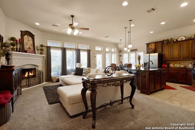 2194 Pioneer, Seguin, Texas image 4