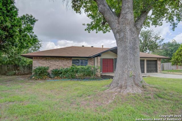 502 Moorside Dr, Windcrest, Texas image 2