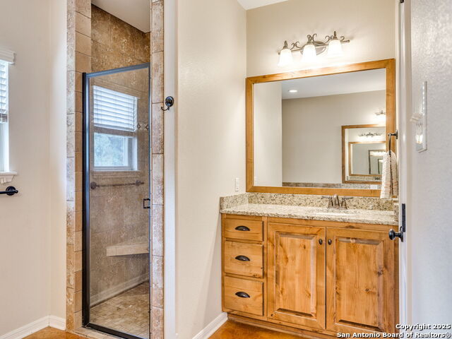 1011 Timbercrest, Pleasanton, Texas image 18