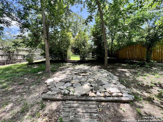 409 Peterson, Kerrville, Texas image 14