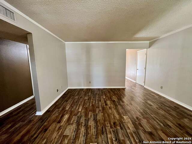 409 Peterson, Kerrville, Texas image 3