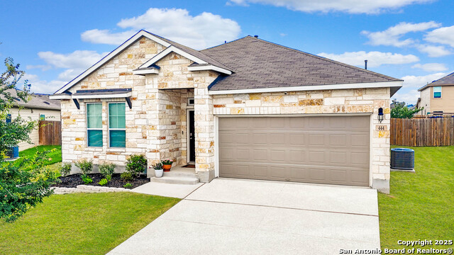 444 Butterfly Bush Ct, New Braunfels, Texas image 1