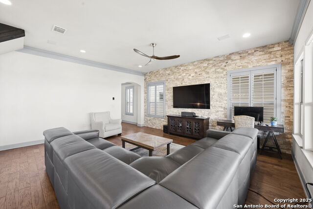 1736 Stagecoach, Canyon Lake, Texas image 12