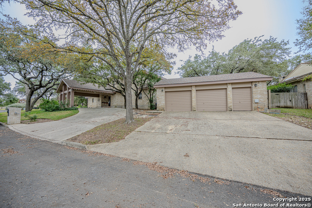 7802 Timber Top Dr, Boerne, Texas image 6