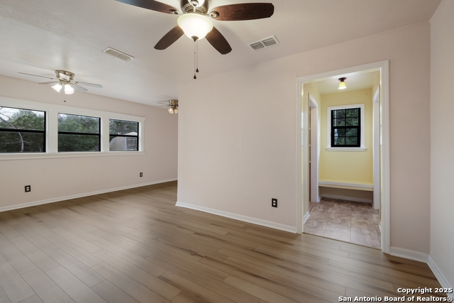 309 Riverside, Pipe Creek, Texas image 10