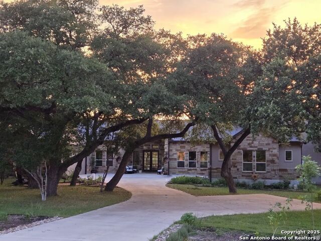 656 River Way, Spring Branch, Texas image 1