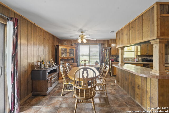 311 Indian Pink, Floresville, Texas image 12
