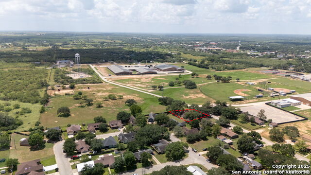 311 Indian Pink, Floresville, Texas image 22