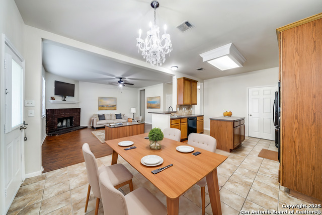 108 Ling Ln, Cibolo, Texas image 1