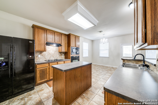 108 Ling Ln, Cibolo, Texas image 15