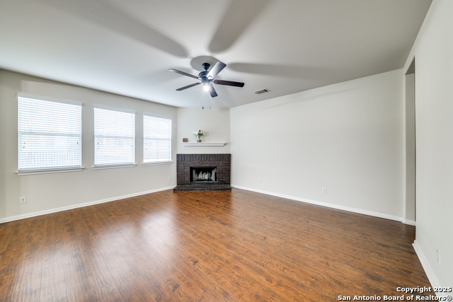 108 Ling Ln, Cibolo, Texas image 7