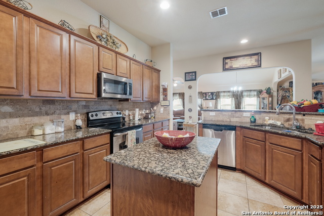 3157 Birch Bend, New Braunfels, Texas image 6