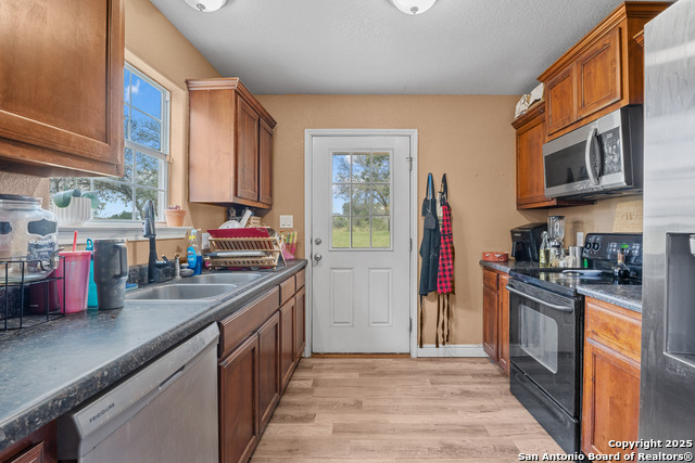 1655 Eichman Rd, Poteet, Texas image 22