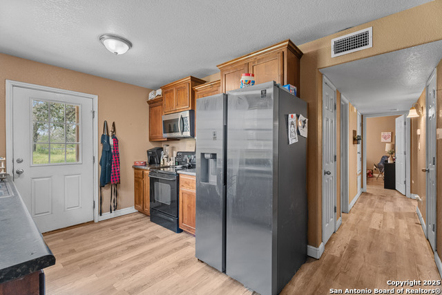 1655 Eichman Rd, Poteet, Texas image 24