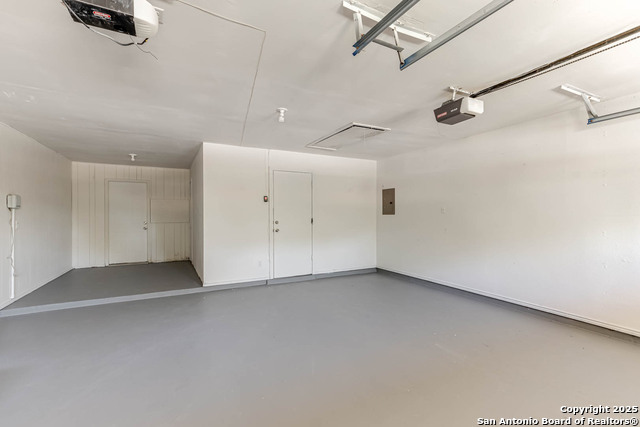 627 Mauze, San Antonio, Texas image 4