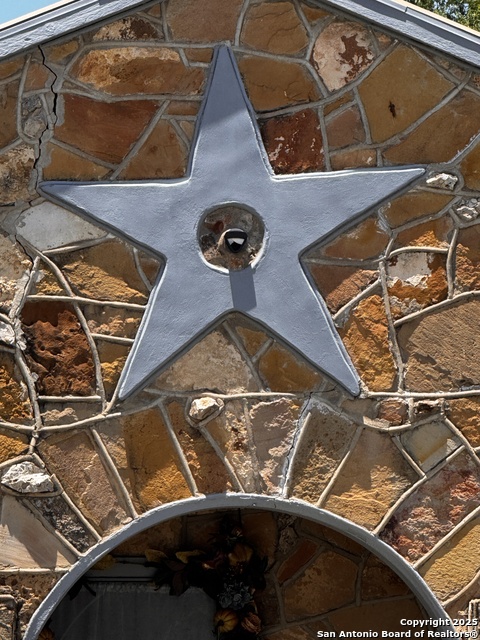 102 11th, Junction, Texas image 2