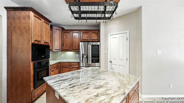 1435 Meadow Glen, Adkins, Texas image 28
