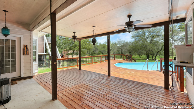 1435 Meadow Glen, Adkins, Texas image 40