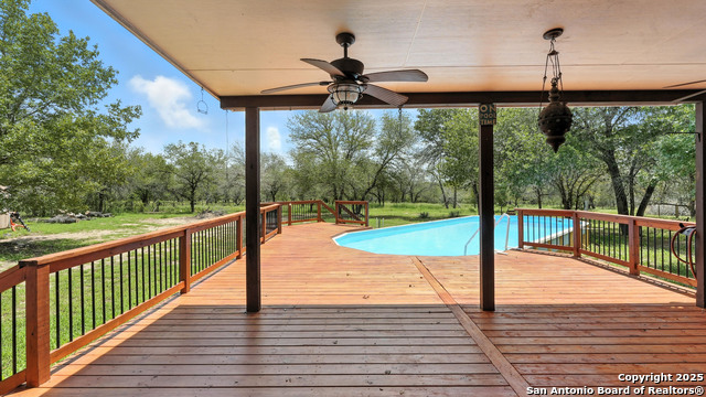 1435 Meadow Glen, Adkins, Texas image 41