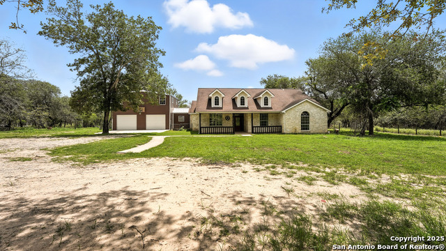 1435 Meadow Glen, Adkins, Texas image 6