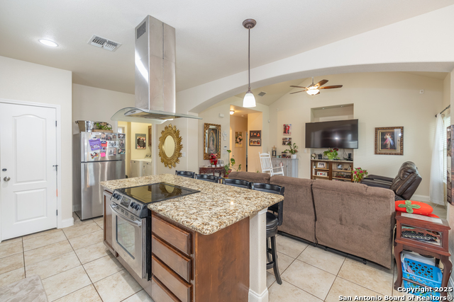 1026 Ave H, Poteet, Texas image 10